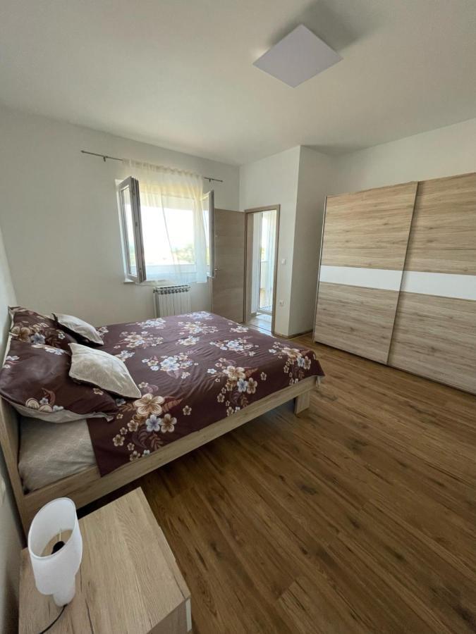 Apartman Varea Ližnjan Kültér fotó