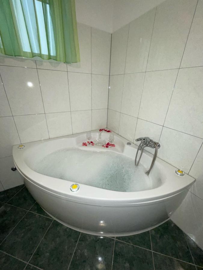 Apartman Varea Ližnjan Kültér fotó